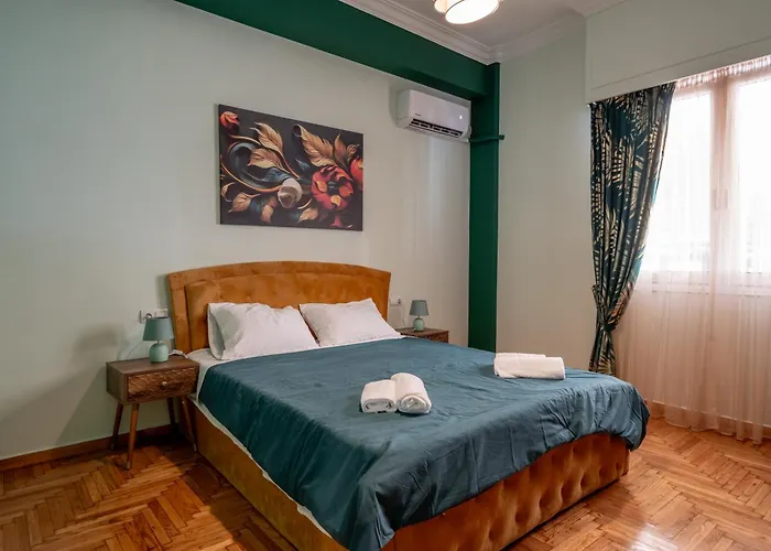 Athenian Thalia Apartment