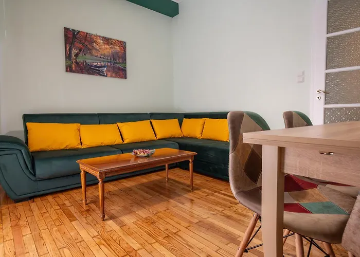 Athenian Thalia Apartment